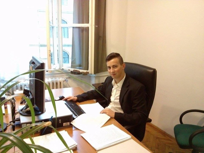 Kardalus Zsolt - Általános közgazdaság szak, III. év