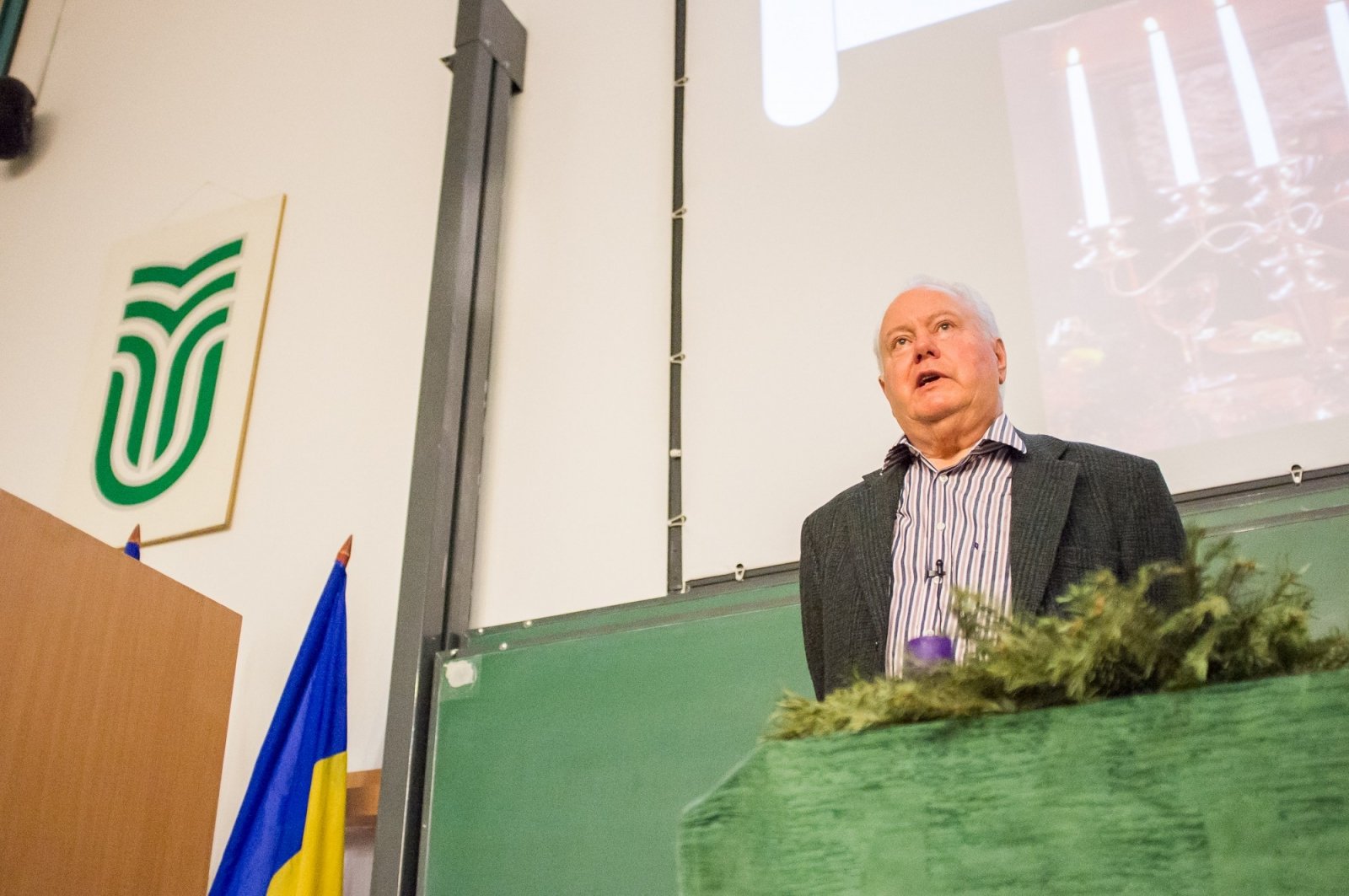 Dr. János Gundel: Wine in old cookery books
