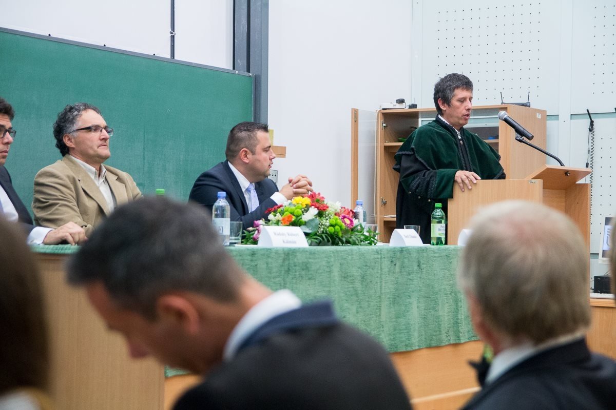 Elkezdődött a tanév a Csíkszeredai Karon