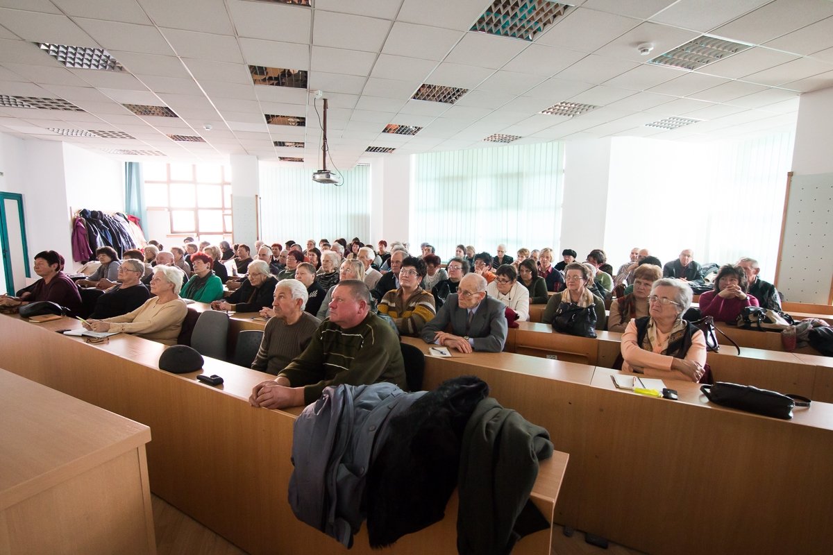 Erdélyi Magyar Civil Évkönyv 2015 - könyvbemutató