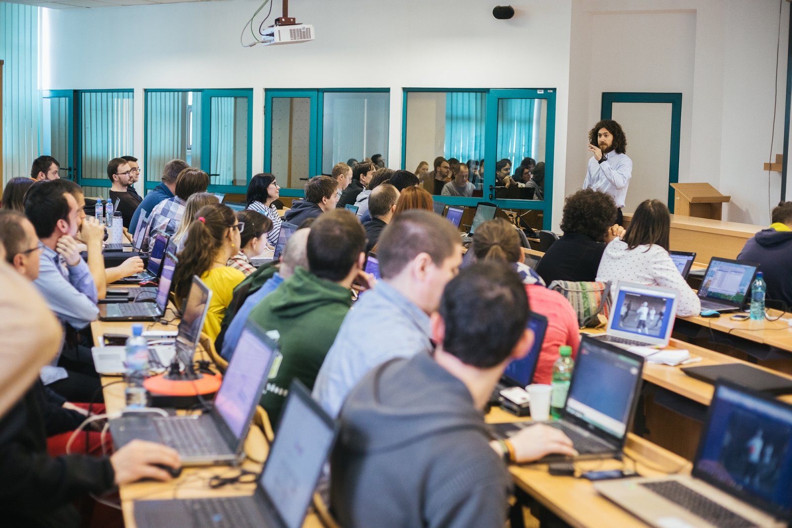 Lehet még jelentkezni! Család – Iskola – Média: A média hatása a gyermekekre és fiatalokra - konferencia