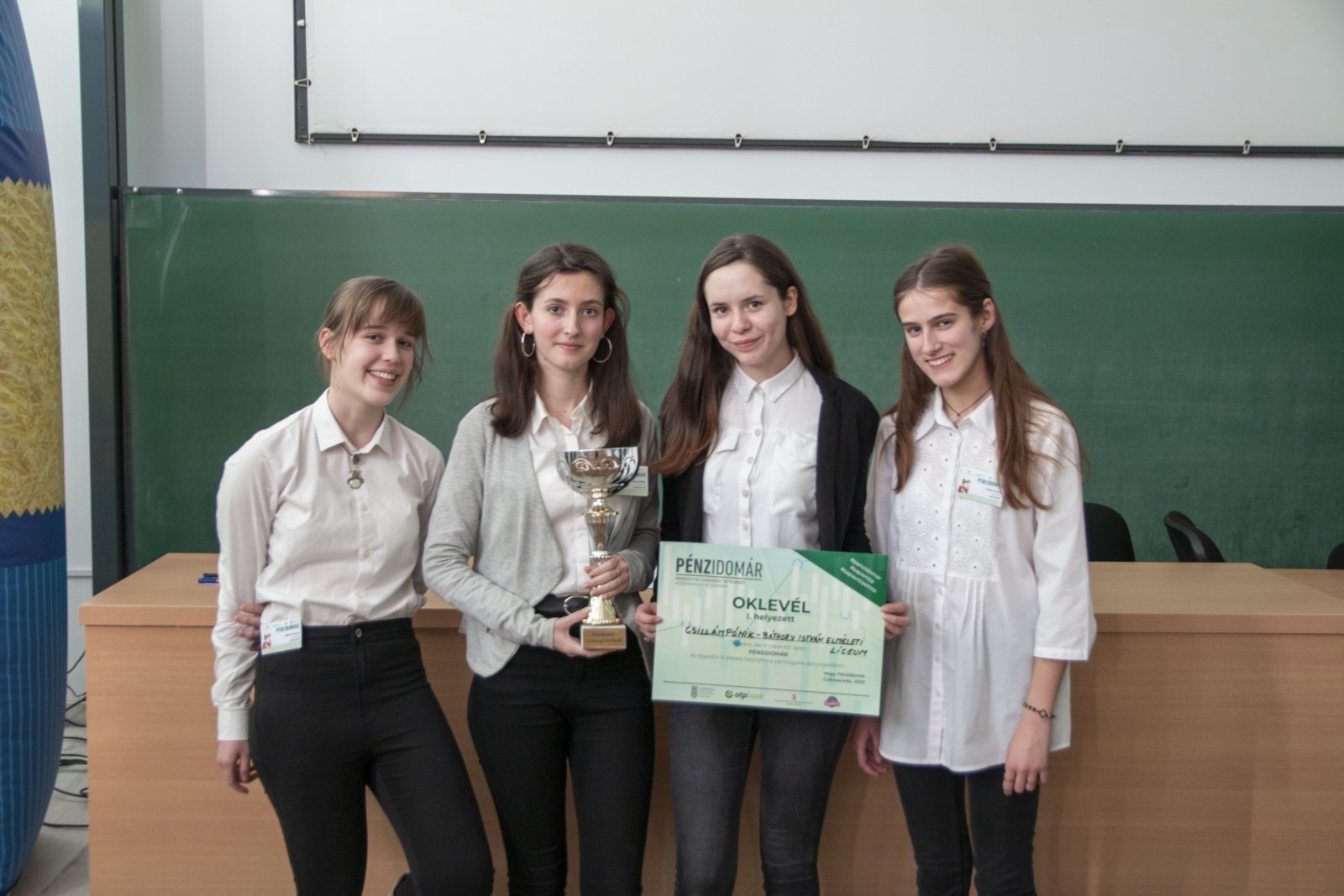 VIII. Pénzidomár gazdasági vetélkedő